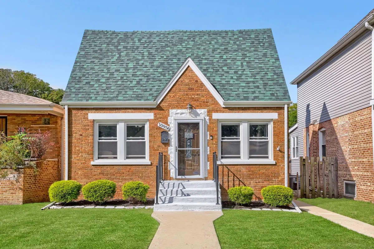 10956 S Saint Louis AVE, Chicago, IL 60655