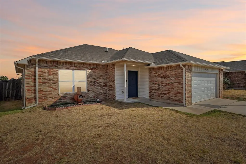 11105 NW 98th ST, Yukon, OK 73099