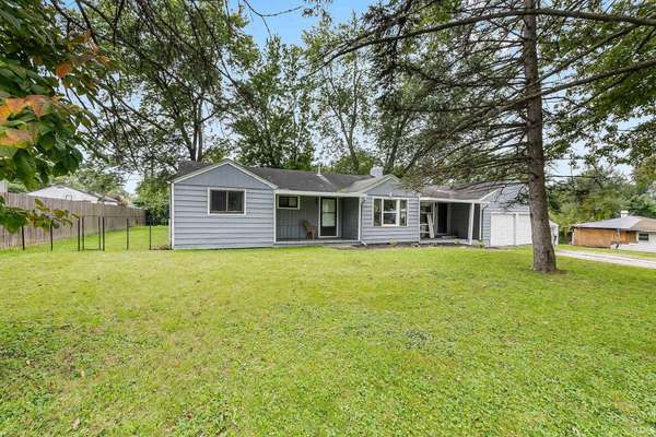333 Pursley DR, Fort Wayne, IN 46807