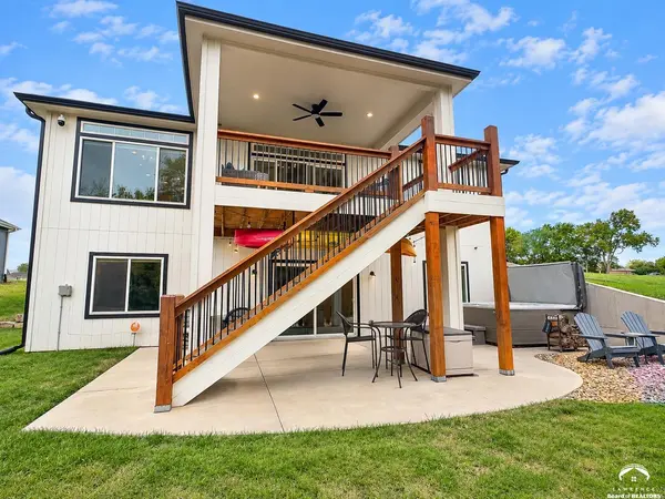 2510 SE Saturn RD, Topeka, KS 66605