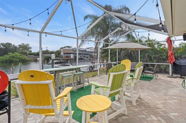 5410 FLORA AVE, Holiday, FL 34690