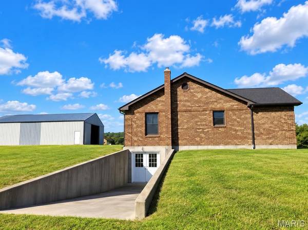 3775 HOMEYER RD, Owensville, MO 65066