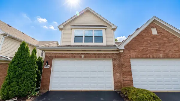 8424 Dawn LN, Darien, IL 60561