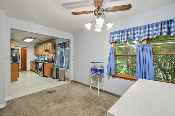 849 8th AVE SW, Faribault, MN 55021