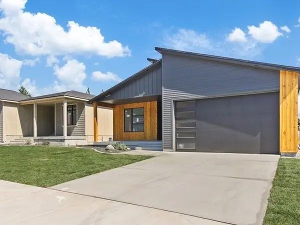 3335 S Morrill Ln, Spokane, WA 99223