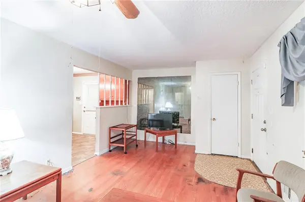 6616 Hardy AVE, Raytown, MO 64133