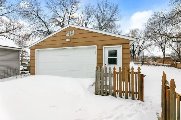 124 4th AVE, Spicer, MN 56288