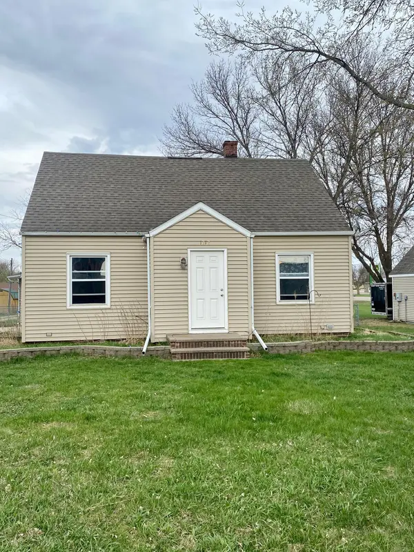 1212 Oak ST,  Wabasso,  MN 56293