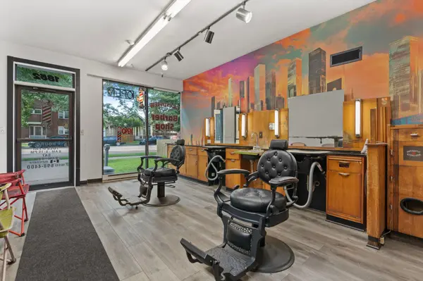 1850 Grand AVE, Saint Paul, MN 55105