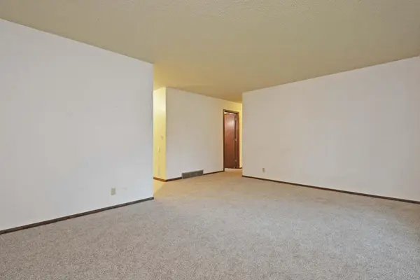 813 Independence AVE N, Champlin, MN 55316