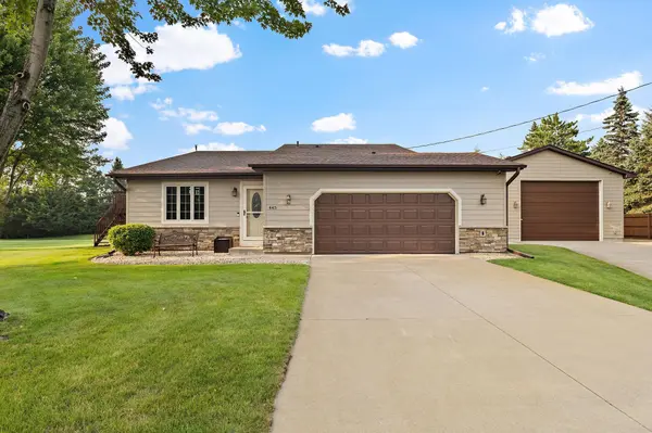 445 196th LN NE,  Cedar,  MN 55011
