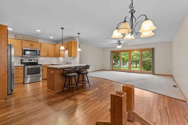 2516 Crestview LN, Brainerd, MN 56401