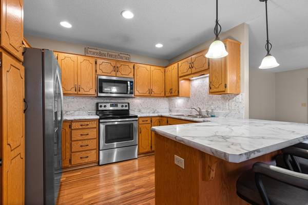 2516 Crestview LN, Brainerd, MN 56401