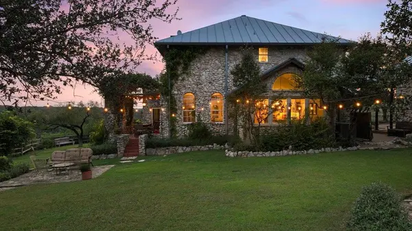 Address not disclosed, Spicewood, TX 78669