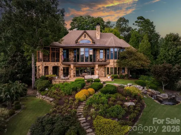 15 Water View CT, Travelers Rest, SC 29690