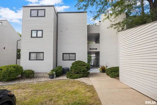 7255 N LAKESIDE CT #28, Peoria, IL 61614