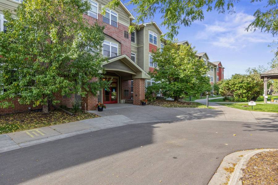 2530 E 34th ST #106, Minneapolis, MN 55406