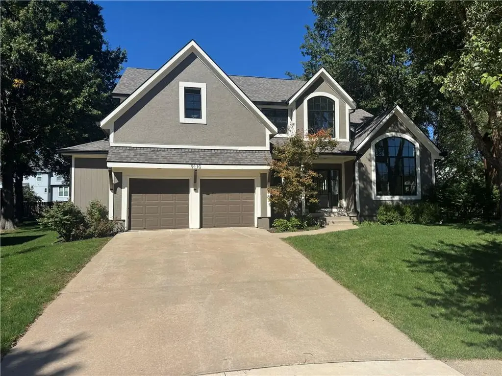 9110 W 129th ST, Overland Park, KS 66213