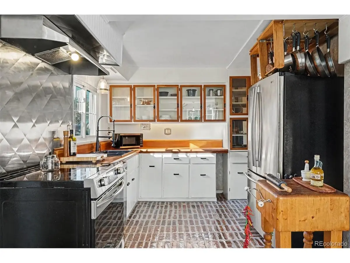6430 W 62nd, Arvada, CO 80003