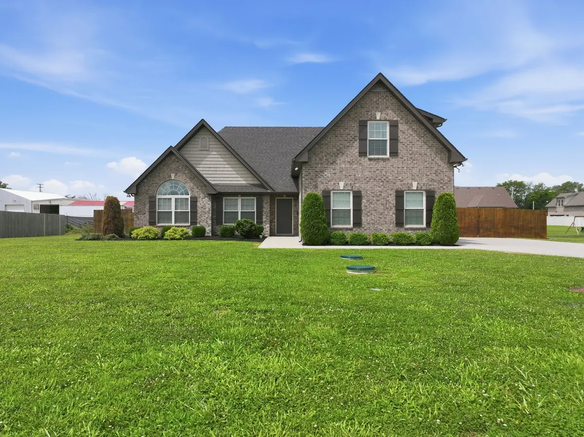 7914 Natahna Ct, Murfreesboro, TN 37127