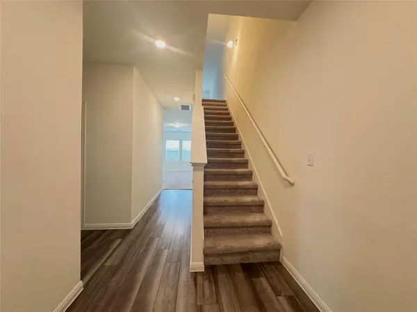 103 Gray Fox LOOP, Hutto, TX 78634
