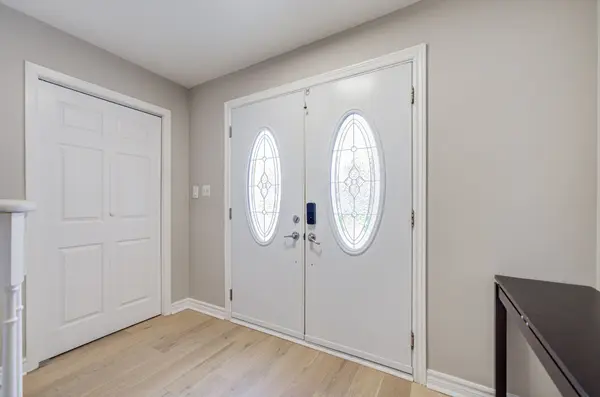 163 Chipwood CRES, Toronto C15, ON M2J 3X6