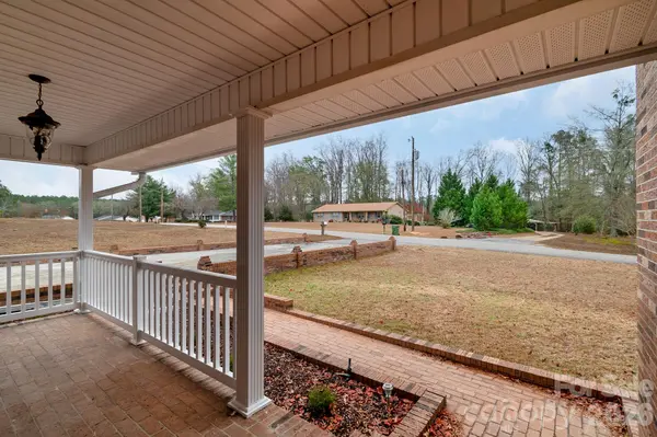 304 West ST, Kershaw, SC 29067