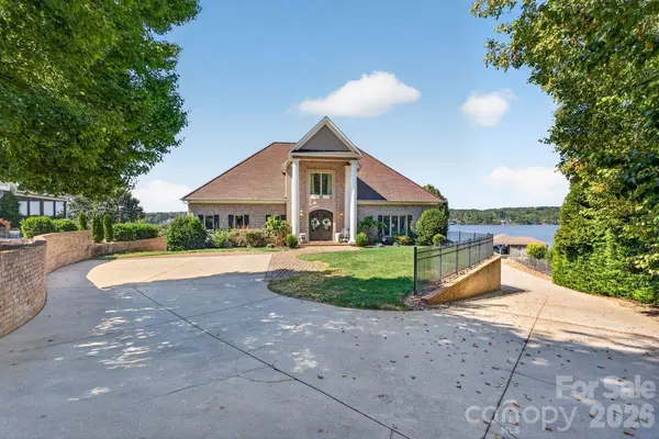148 Forest Lake CT, Mount Gilead, NC 27306