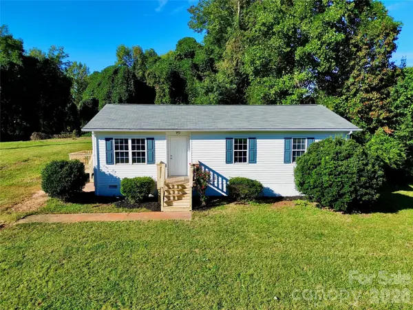 2130 Haven CIR SW, Lenoir, NC 28645
