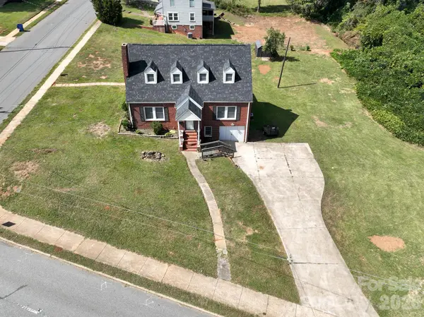 201 Cleveland AVE, Kings Mountain, NC 28086
