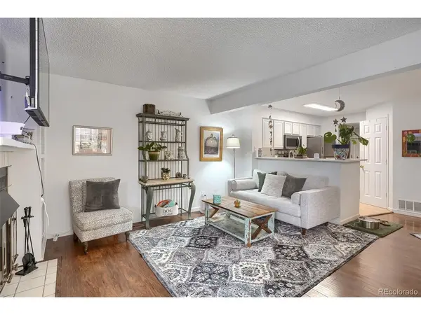 980 S Dahlia #A, Glendale, CO 80246