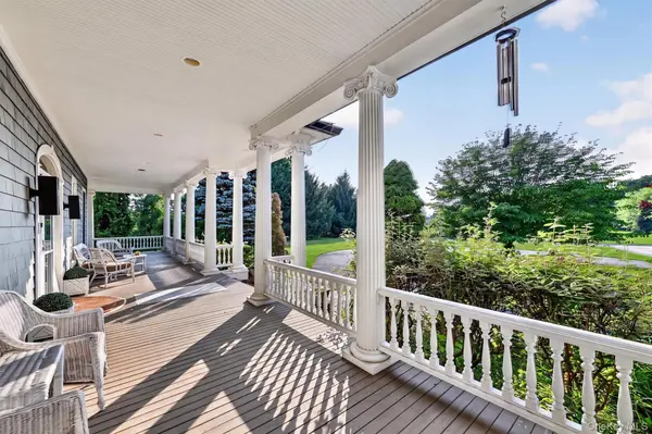10 Knollcroft TER, Warwick, NY 10990