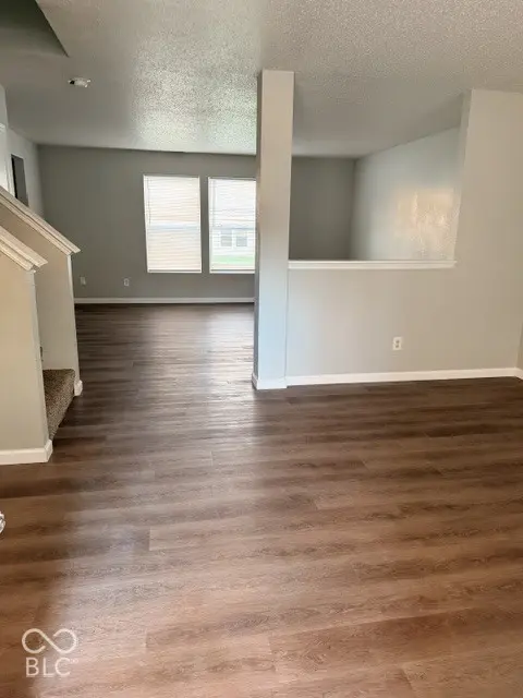 5525 Floating Leaf DR, Indianapolis, IN 46237