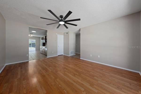 5319 FOX BRIAR TRL, Orlando, FL 32808
