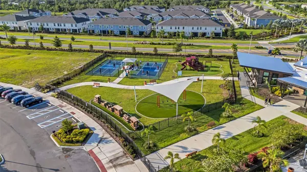 5841 RIVERSTON AVE, Wesley Chapel, FL 33545