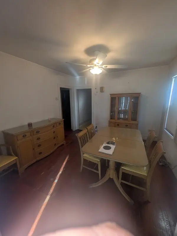4441 S Trumbull AVE, Chicago, IL 60632