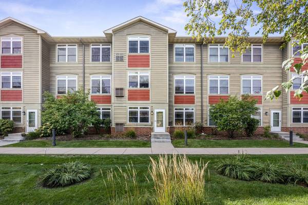 2530 E 34th ST #106, Minneapolis, MN 55406