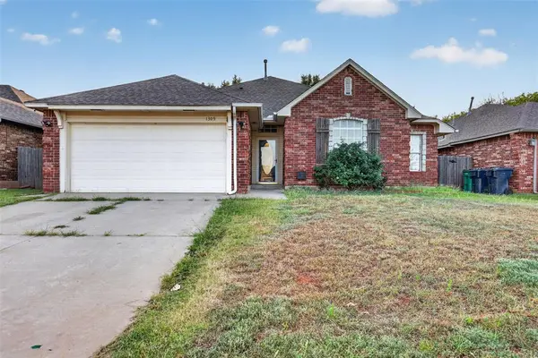 1309 Ethan LN, Yukon, OK 73099