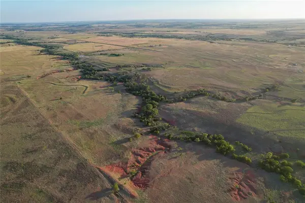 160 Acres - E 1150 & N 1860 Roads, Sayre, OK 73662
