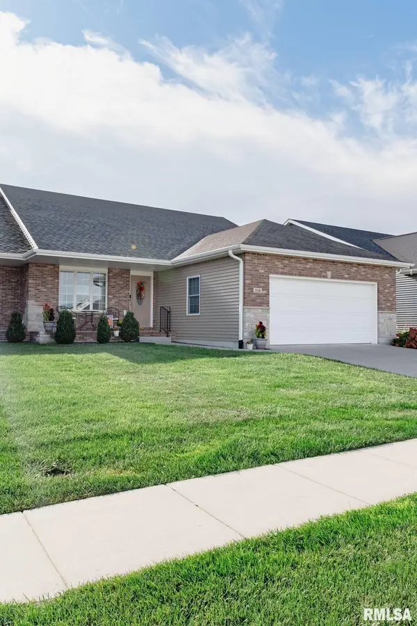 1518 DEARBORN DR, Springfield, IL 62711