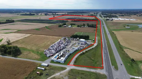 12818 Route 166 RD, Marion, IL 62959