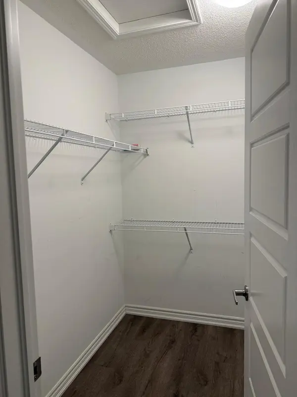 210 Keppel CIR, Brampton, ON L7A 0B6