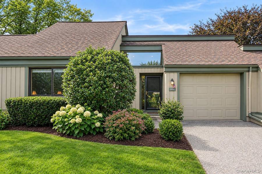 593 Heritage Hills DR #C, Somers, NY 10589