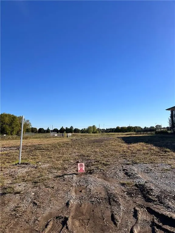 3263 W 133rd TER, Leawood, KS 66209