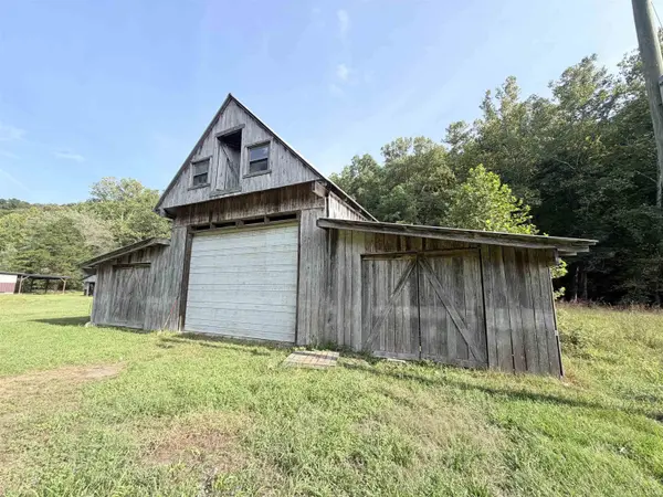 4881 Crooked Creek RD, Nashville, IN 47488
