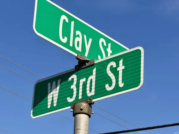 302 & 306 Clay ST, Jasper, IN 47546