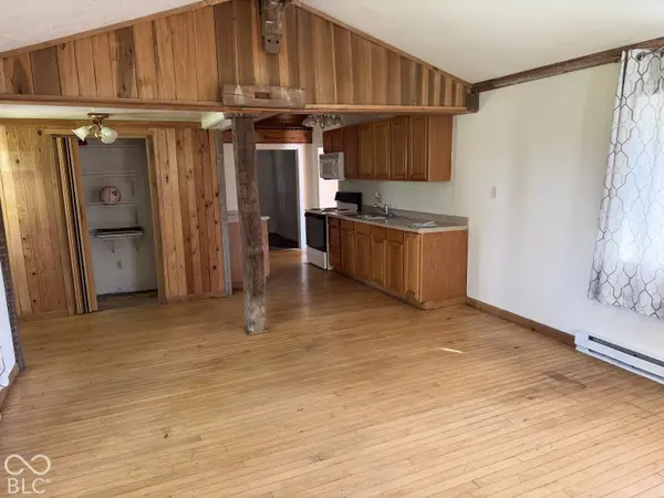 890 Columbia AVE, Middletown, IN 47356