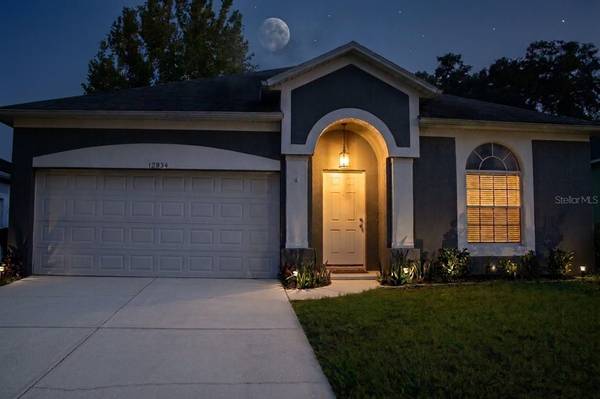 12834 WOODBURY GLEN DR, Orlando, FL 32828