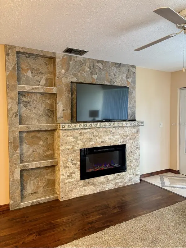 4355 TAHITIAN GARDENS CIR #D, Holiday, FL 34691