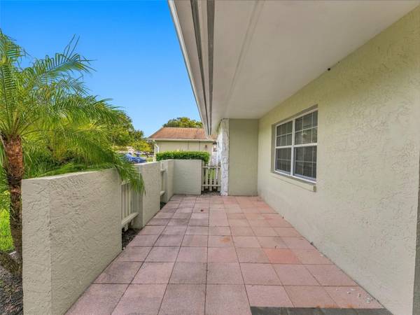 1846 DEL ROBLES DR, Clearwater, FL 33764
